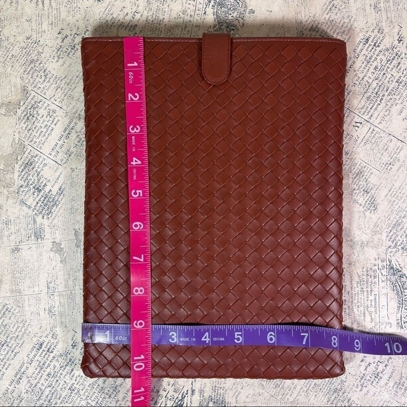 Bottega Veneta Intrecciato Nappa iPad Case - Picture 15 of 15